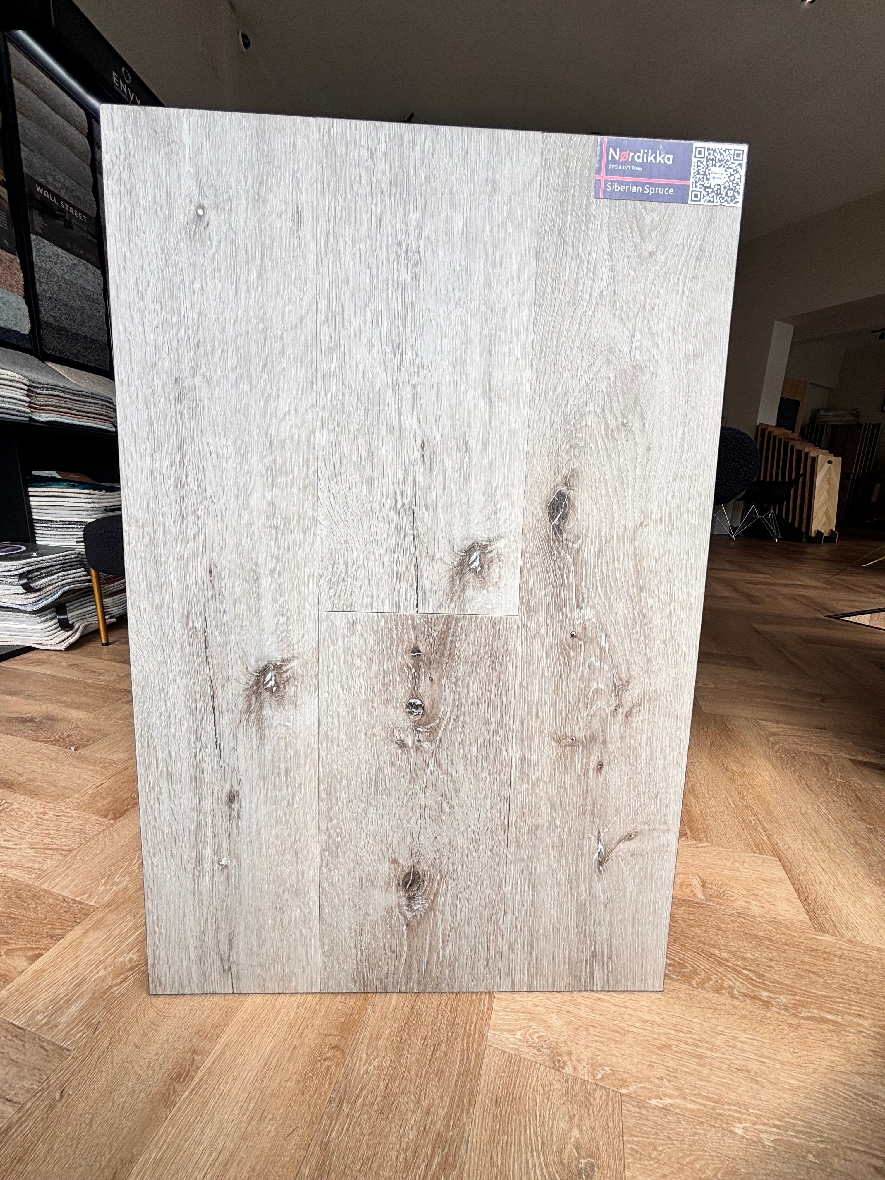Nordikka Plank LVT Siberian Spruce