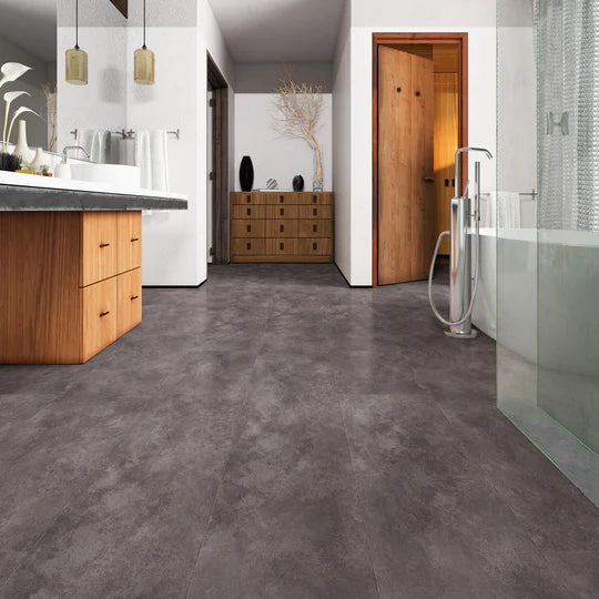 Water-resistant and hygienic Henge LVT flooring, suitable for any space.