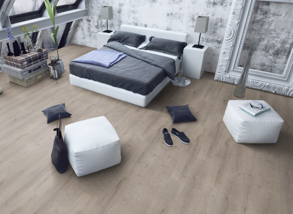 Feather Grey Oak Straight Plank Laminate 12mm Click Fit Flooring