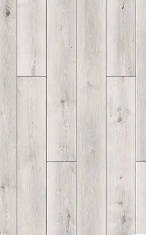 Close-up of Alva Plank LVT in Pewter Light Oak, highlighting the smooth grain and bevelled edges