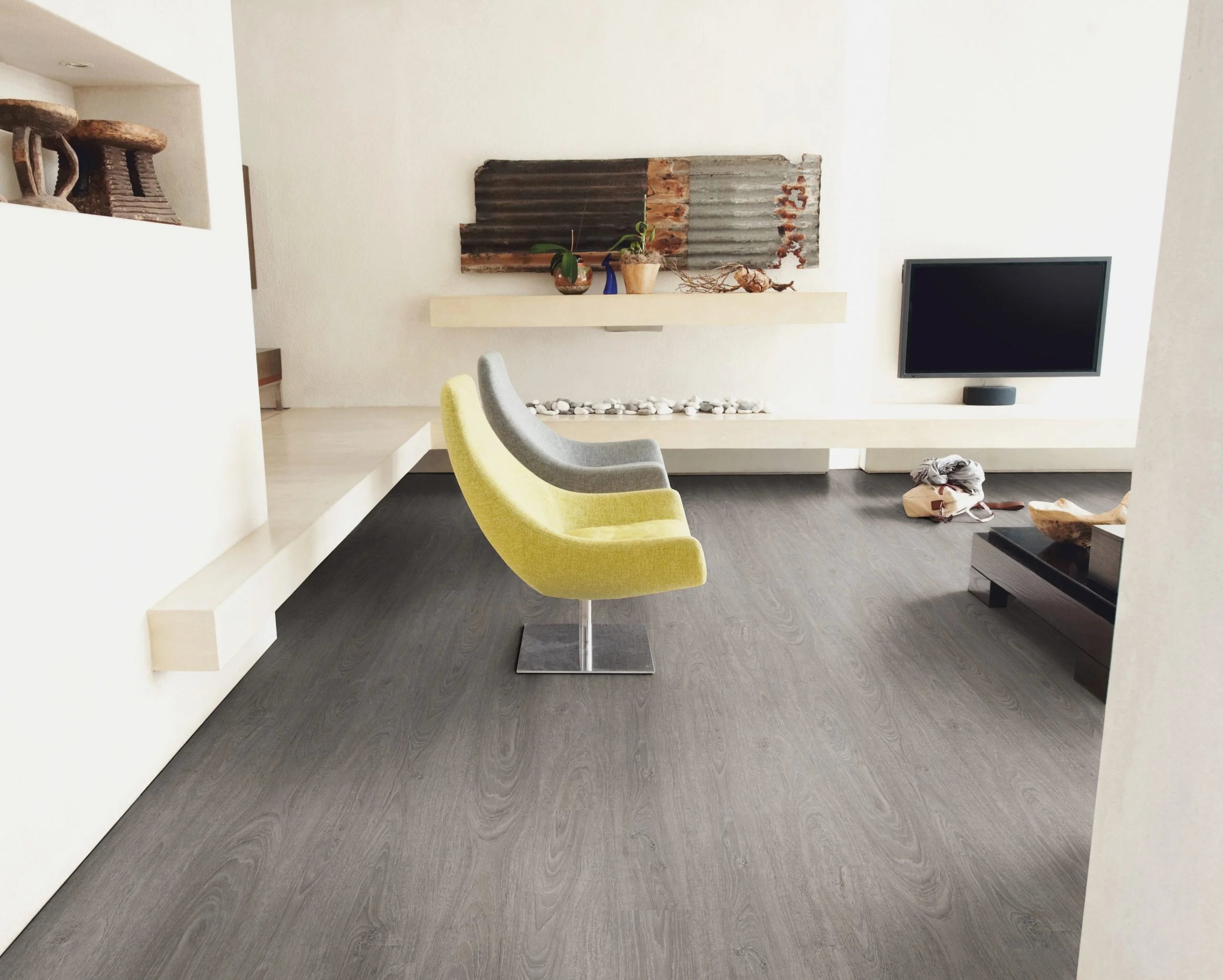 Luvanto Design Wood Plank flooring in Washed Grey Oak with cool wood tones