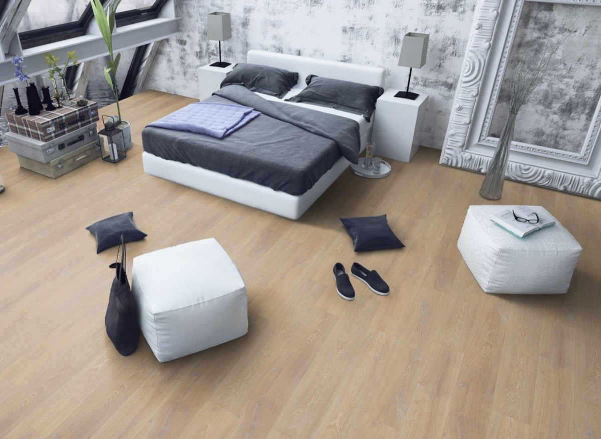Sandy Oak Straight Plank Laminate 12mm Click Fit Flooring