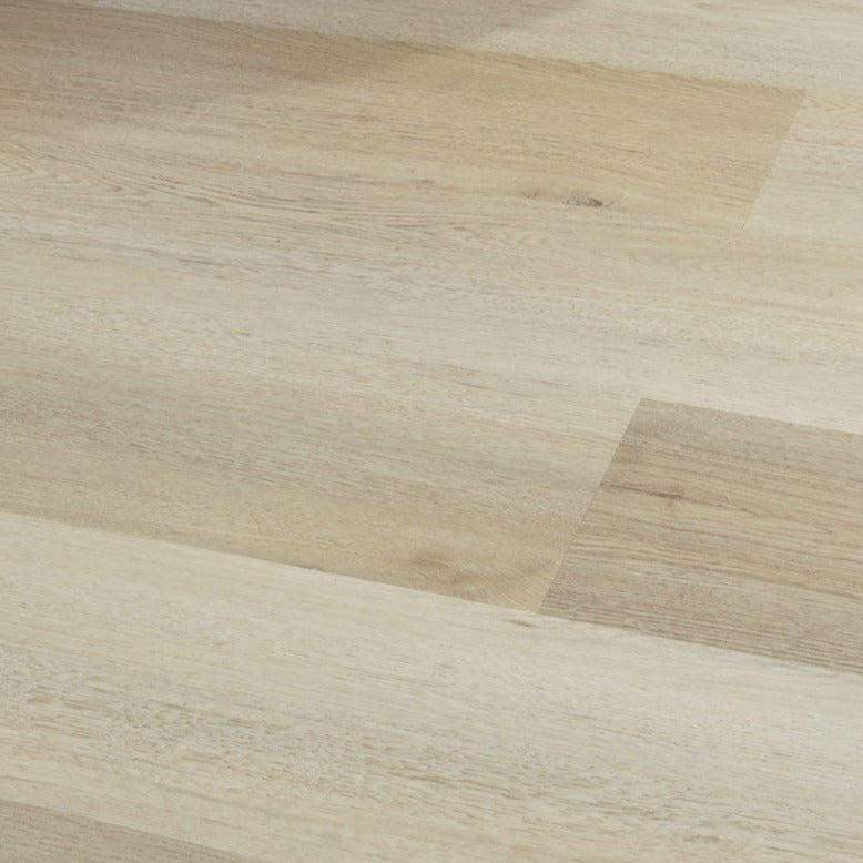 Straight Plank LVT Flooring | £18.99M2